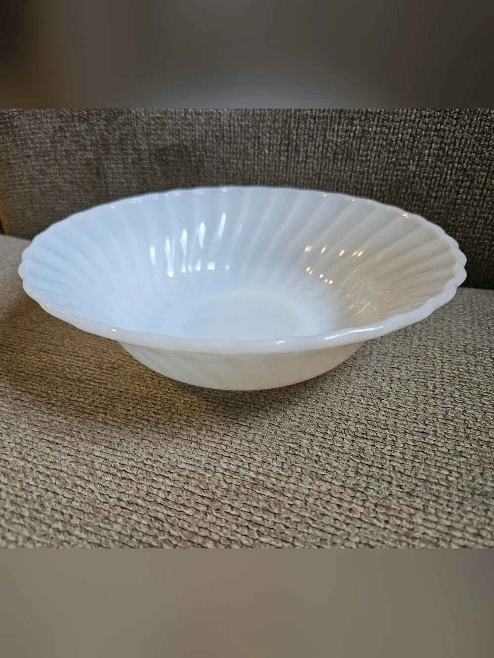 Vintage Anchor Hocking White Milk Glass Bowl Swirl Pattern